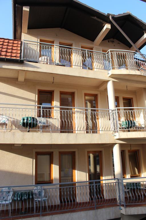 Elbini Apartments Ohrid Ngoại thất bức ảnh